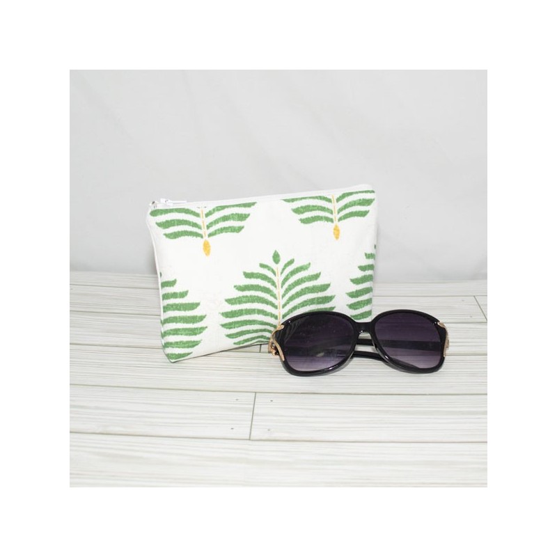 Everyday Pouch, Resort Palm Porcelain