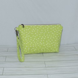 Kellie Wristlet : Monotone Kiwi Dots