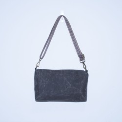 Maddie : Waxed Canvas