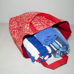 Beach Tote : Patina Red