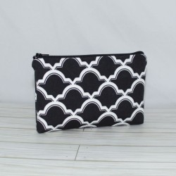 Everyday Pouch : Black Fishscale