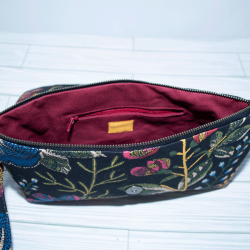 Alexa : Embroidered Noir
