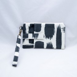 Phone Wristlet: Brazen