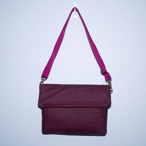Chloe : Maroon Waxed Chloe : Maroon Waxed