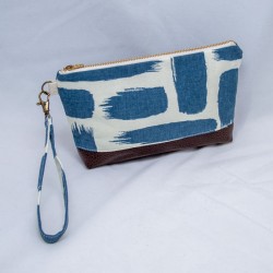Kellie Wristlet : Brazen