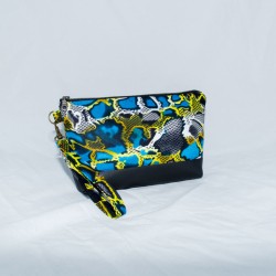 Kellie Wristlet : Snake Brights
