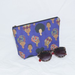 Kellie Pouch : Coiffed Crowns