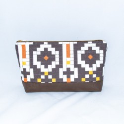 Kellie Pouch : Mosaic