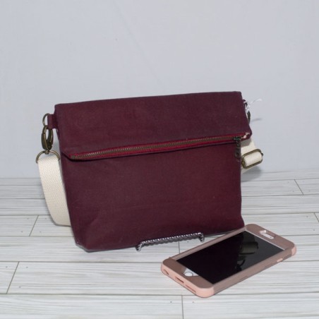 Chloe Mini : Maroon Waxed