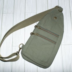 Fielder Sling Pouch: Olive Canvas