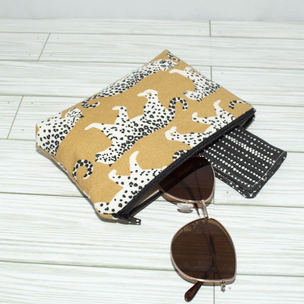 Everyday Pouch : Cheetah Walk